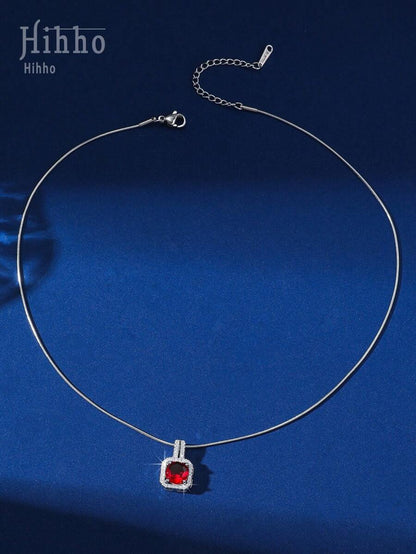 1pc Pink Gemstone Necklace, Gold Snake Bone Chain Luxurious Design, Suitable For Everyday Wear, Dates, Outfit Accessory
