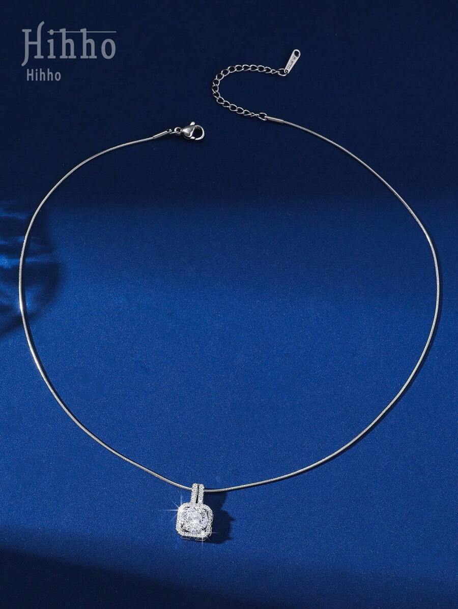 1pc Pink Gemstone Necklace, Gold Snake Bone Chain Luxurious Design, Suitable For Everyday Wear, Dates, Outfit Accessory