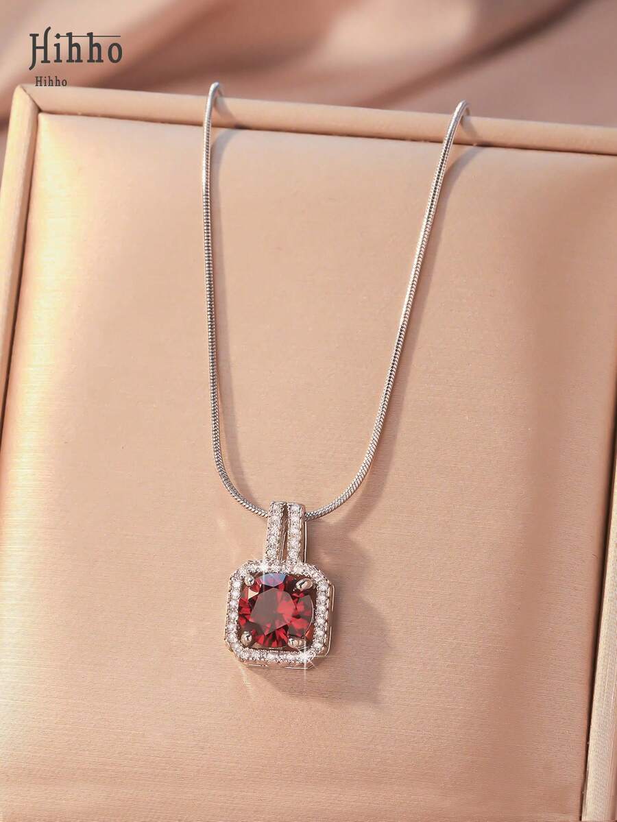 1pc Pink Gemstone Necklace, Gold Snake Bone Chain Luxurious Design, Suitable For Everyday Wear, Dates, Outfit Accessory