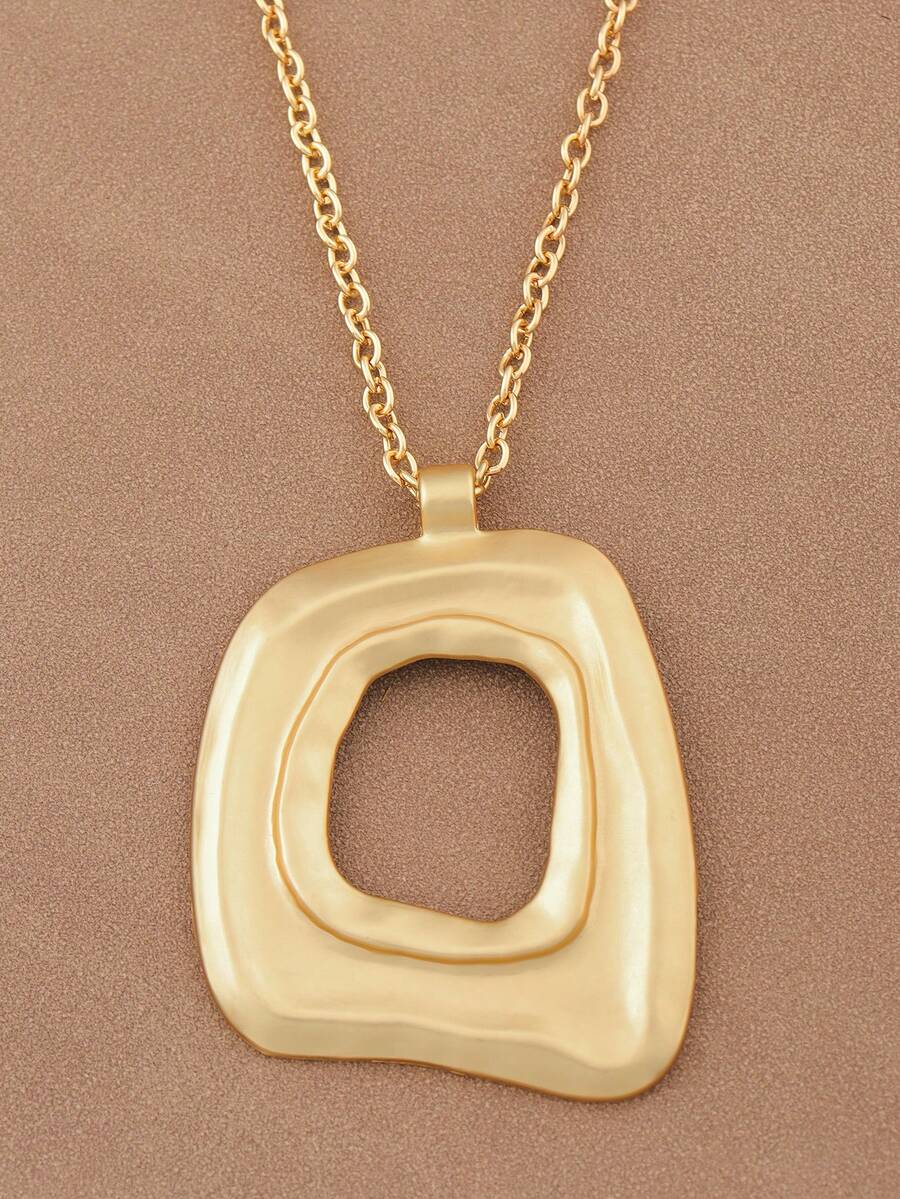 1pc Fashionable Silver/Matte Gold Oversized Bohemian Style Open Pendant Chain Necklace