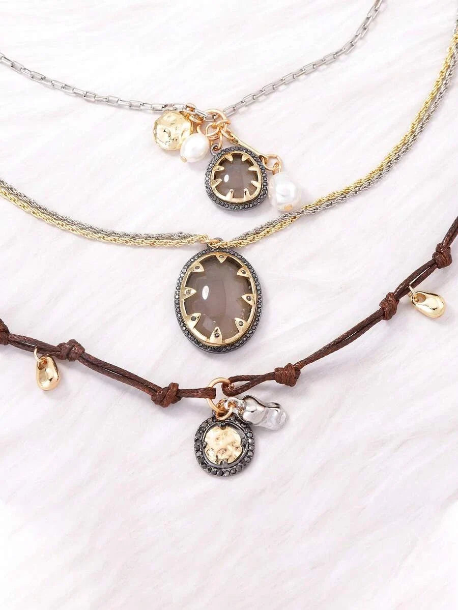 Vintage French Style Faux Pearl Necklace