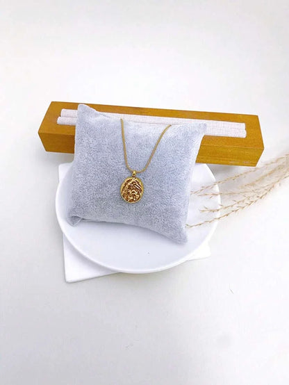Vintage Gold Coin Choker Necklace