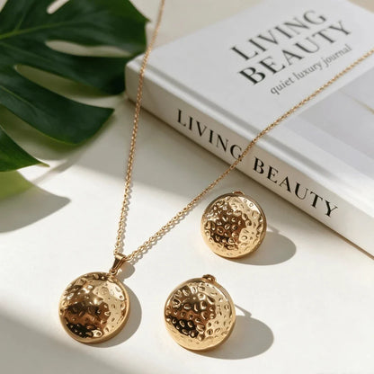 Vintage French Style Hammered Round Disc Necklace Set